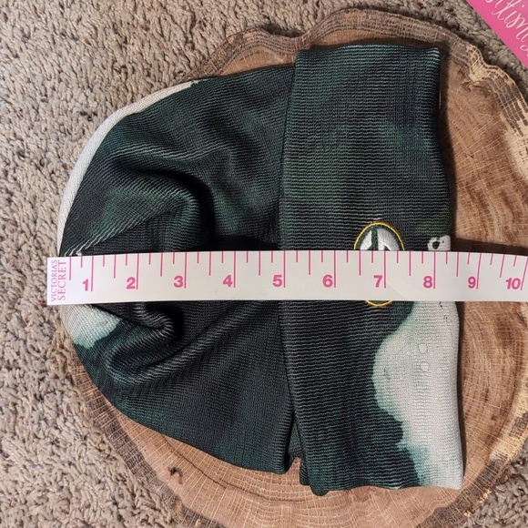 Offical NFL Beanie Green Bay Packers Tie Dye Splash 2023 Winter Hat DRAFT READY - Picture 8 of 11